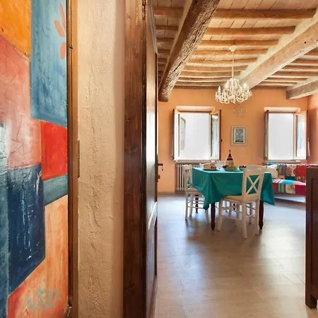 La Casina Di Elena, Romantic In 아파트 *
