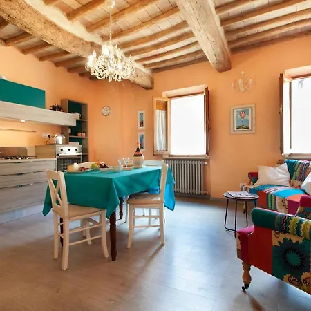 La Casina Di Elena, Romantic In