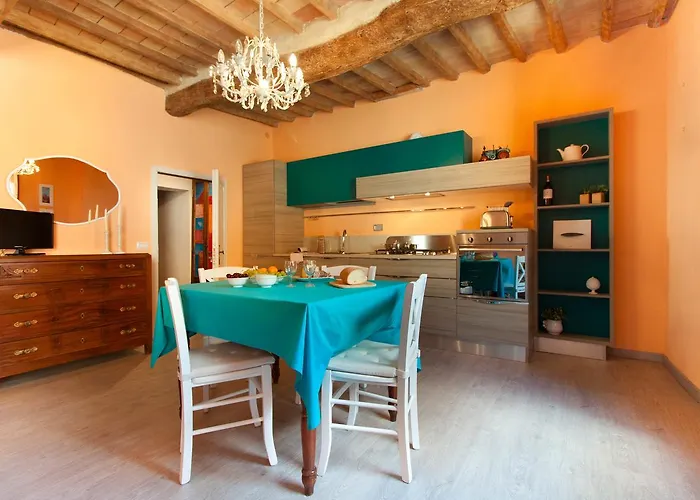 La Casina Di Elena, Romantic In *