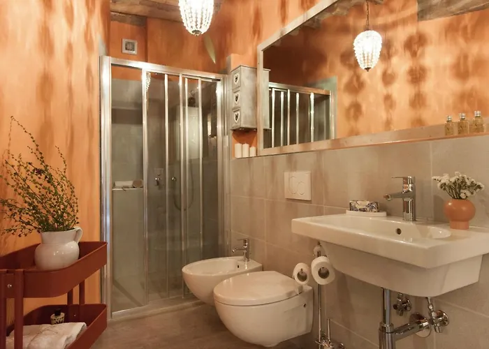 La Casina Di Elena, Romantic In سان جيمينيانو