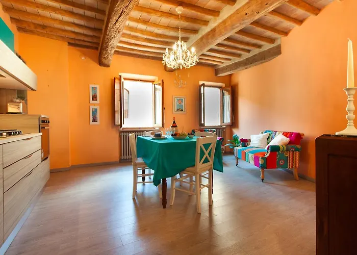 La Casina Di Elena, Romantic In شقة